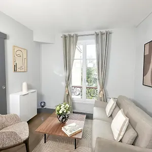 Stunning Near Eiffel Tower Appartamento