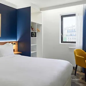 17 Batignolles Hotel