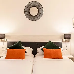 2* Hotel Diana